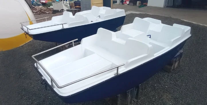 4 Seater Rear Pedal Boat without Canopy